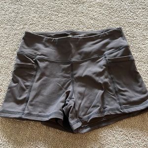 Zyia Light & Tight Gray Shorts